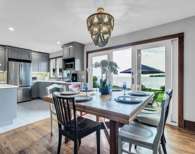 310 E Montauk Highway - Photo Thumbnail 12