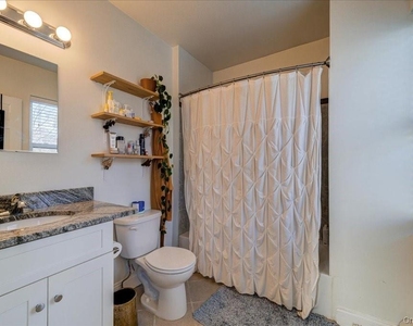 82 Broadway - Photo Thumbnail 15