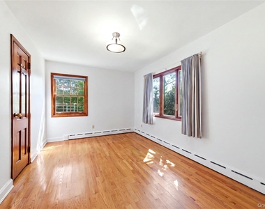 505 Bryant Avenue - Photo Thumbnail 37