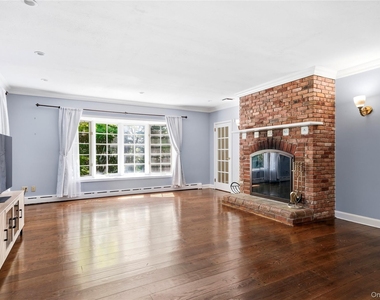 505 Bryant Avenue - Photo Thumbnail 12