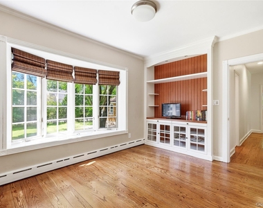 505 Bryant Avenue - Photo Thumbnail 25