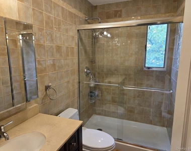 541 Cedarwood Drive - Photo Thumbnail 6