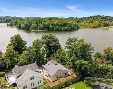 3404 Mohegan Avenue - Photo Thumbnail 22