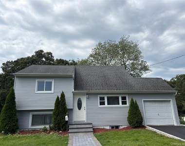 24 Carl Street - Photo Thumbnail 1