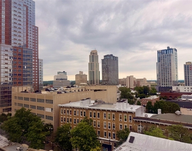 543 Main Street - Photo Thumbnail 18