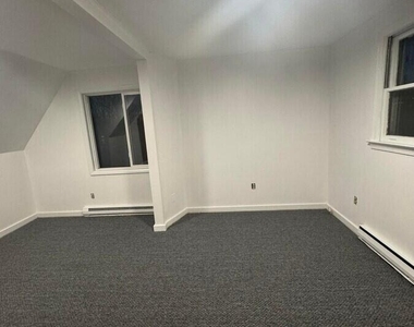 52 Laing Street - Photo Thumbnail 6