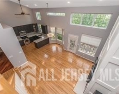 42 Pony Lane - Photo Thumbnail 9