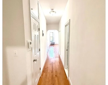 51 7th Avenue S - Photo Thumbnail 7