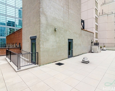 132 E 45th Street - Photo Thumbnail 15