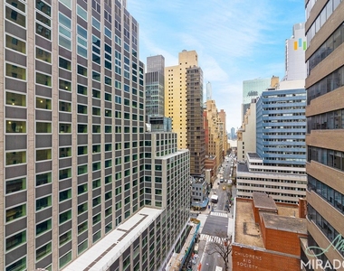 132 E 45th Street - Photo Thumbnail 19
