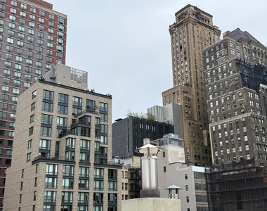 101 Clinton Street - Photo Thumbnail 16
