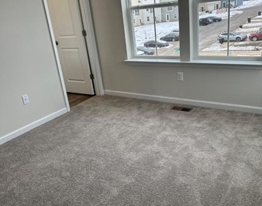 113 Kincade Court - Photo Thumbnail 11