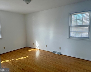1010 Bernstein Road - Photo Thumbnail 10