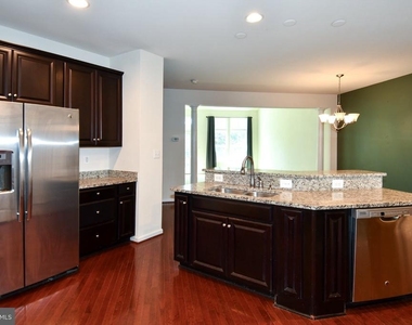 41673 Mcmonagle Square - Photo Thumbnail 4