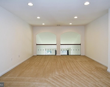 41673 Mcmonagle Square - Photo Thumbnail 20