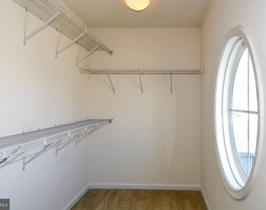 41673 Mcmonagle Square - Photo Thumbnail 29