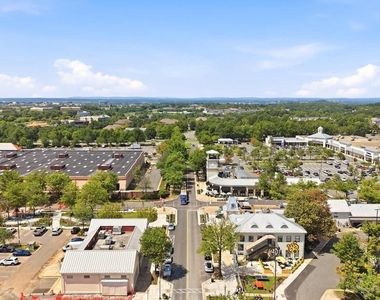 46368 Utica Square - Photo Thumbnail 30