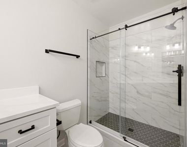 46368 Utica Square - Photo Thumbnail 24