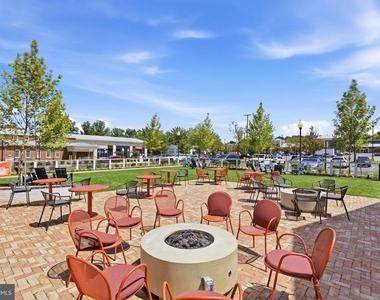 46368 Utica Square - Photo Thumbnail 57