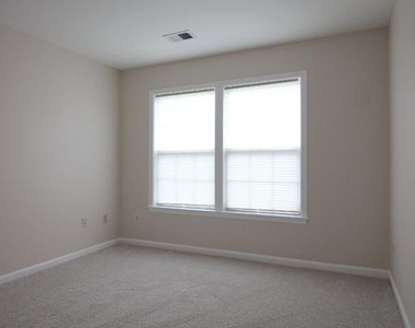 46140 Cecil Terrace - Photo Thumbnail 27