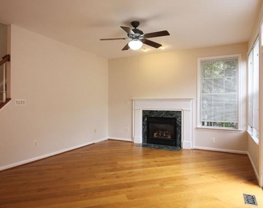 46140 Cecil Terrace - Photo Thumbnail 9