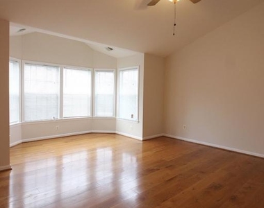 46140 Cecil Terrace - Photo Thumbnail 33