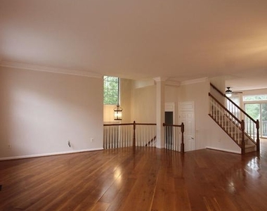 46140 Cecil Terrace - Photo Thumbnail 3