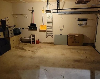 21381 Maidsville Court - Photo Thumbnail 17