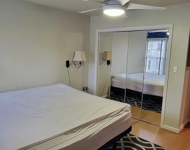 21381 Maidsville Court - Photo Thumbnail 11