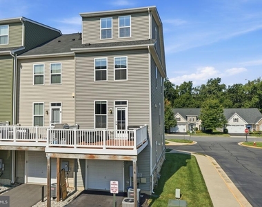 24877 Coats Square - Photo Thumbnail 30