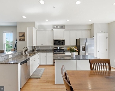 24877 Coats Square - Photo Thumbnail 11