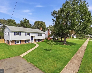 6408 Kroy Drive - Photo Thumbnail 2