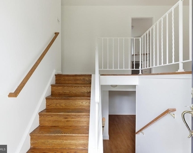 6408 Kroy Drive - Photo Thumbnail 3
