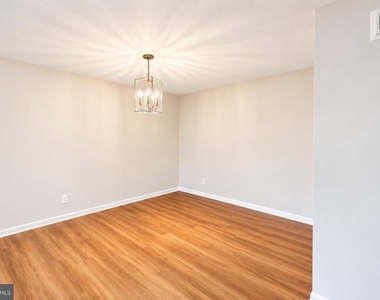 8380 Greensboro Drive - Photo Thumbnail 9