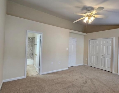 13918 Ludington Place - Photo Thumbnail 24