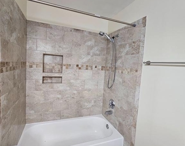 13918 Ludington Place - Photo Thumbnail 27