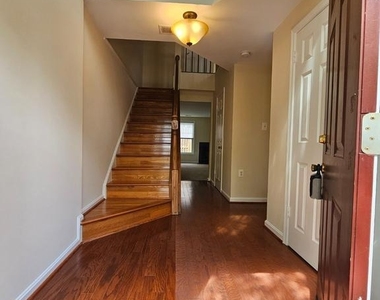 13918 Ludington Place - Photo Thumbnail 1
