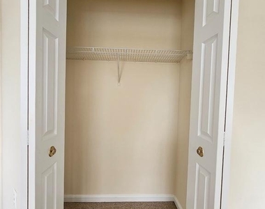 13918 Ludington Place - Photo Thumbnail 33