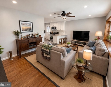 6210 Dadson Court - Photo Thumbnail 2