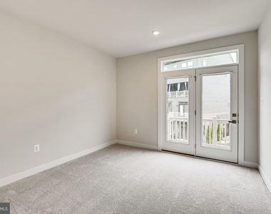 14055 Sunrise Valley Drive - Photo Thumbnail 25