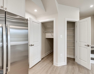 14055 Sunrise Valley Drive - Photo Thumbnail 12