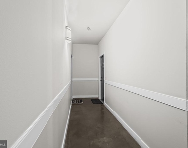 12929 Centre Park Circle - Photo Thumbnail 2