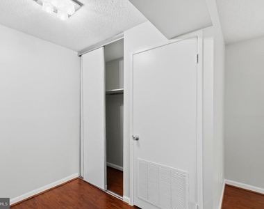 5904 Mount Eagle Drive - Photo Thumbnail 16