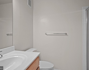 1509 North Point Drive - Photo Thumbnail 9