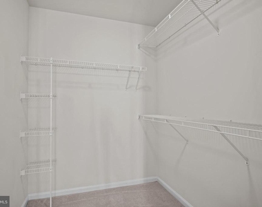 1509 North Point Drive - Photo Thumbnail 5
