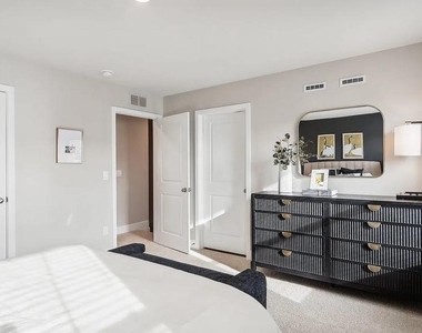 143 Willett Hollow Street - Photo Thumbnail 10
