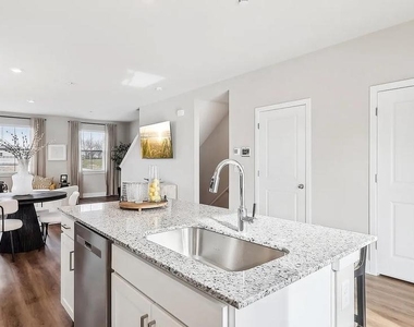 143 Willett Hollow Street - Photo Thumbnail 18