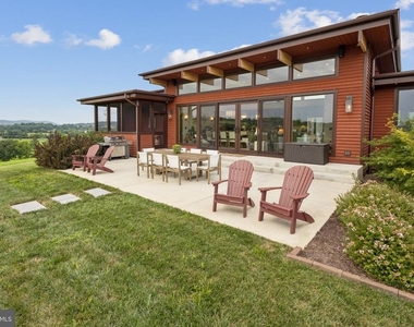8425 Lee Highway - Photo Thumbnail 1