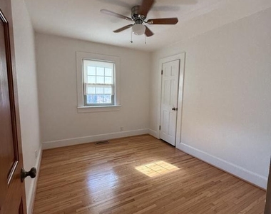 446 Hanson Avenue - Photo Thumbnail 13