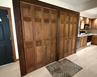 446 Hanson Avenue - Photo Thumbnail 21